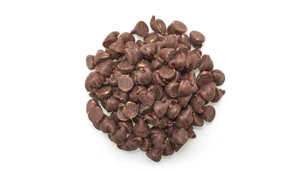 Barry Callebaut Semi-Sweet Chocolate Chips - 4000 CT - 50 lb - Canadian Distribution - Ships Free Within Canada on Orders Above CAD $199
