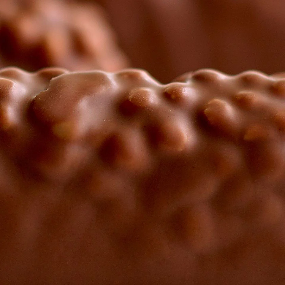 BELCOLADE Selection Lait 34% – Milk Chocolate Couverture - 15kg - Canadian Distribution - Ships Free Within Canada on Orders Above CAD $199 - Image 4