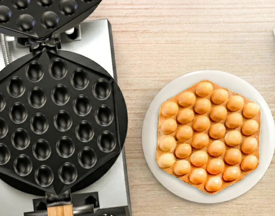 Premium Bubble Waffle Mix aka Egg Waffle Powder Mix - 4.8 KG (10.58 Lbs) Bag - Ships Free Within Canada on Orders Above CAD $199