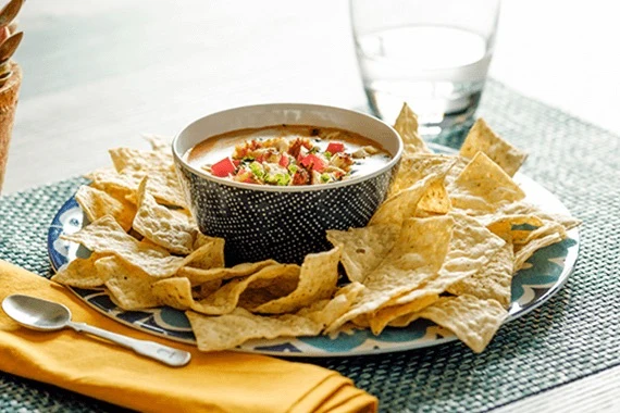 Chip Tortilla Yellow Corn - 6 x 2 lbs - Mission Foods - Restaurant and Foodservice Ingredients - Canadian Distribution - Ships Free Within Canada on Orders Above CAD $199 - Image 6