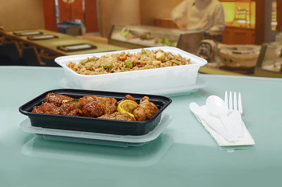 Container Plastic Rectangle White with Lid - 150 x 38 oz - Versatainer - Packaging and Accessories - Restaurant Supplies and Equipment - Canadian Distribution - Image 14