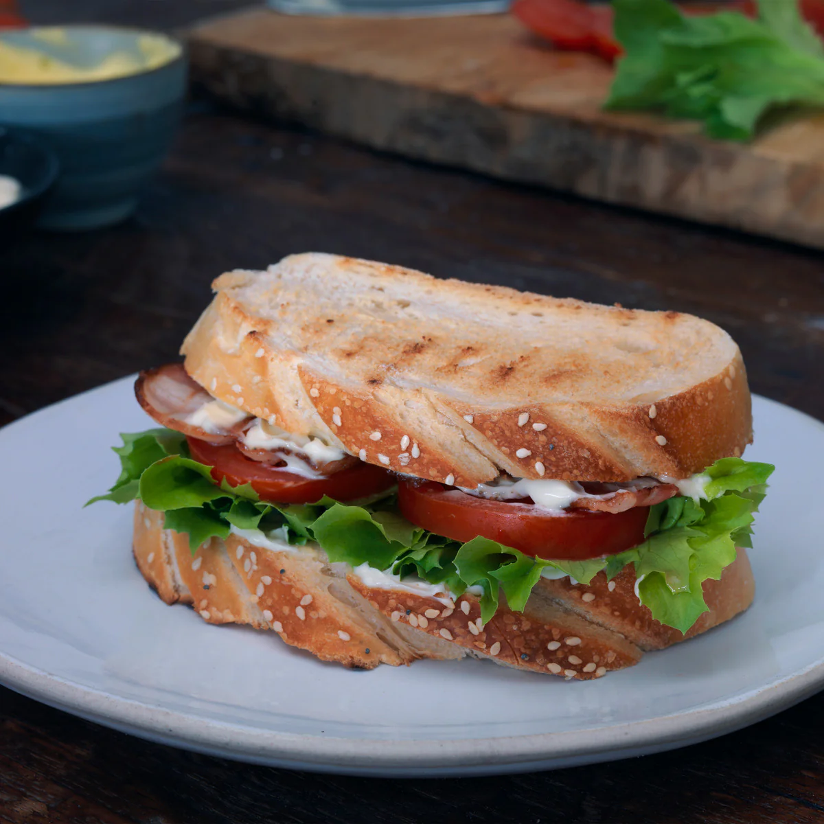 Dressing Mayonnaise 1/2 Fat Gluten-Free - 1 x 20 L - Hellmans - Restaurant and Foodservice Ingredients - Canadian Distribution - Ships Free Within Canada on Orders Above CAD $199 - Image 3