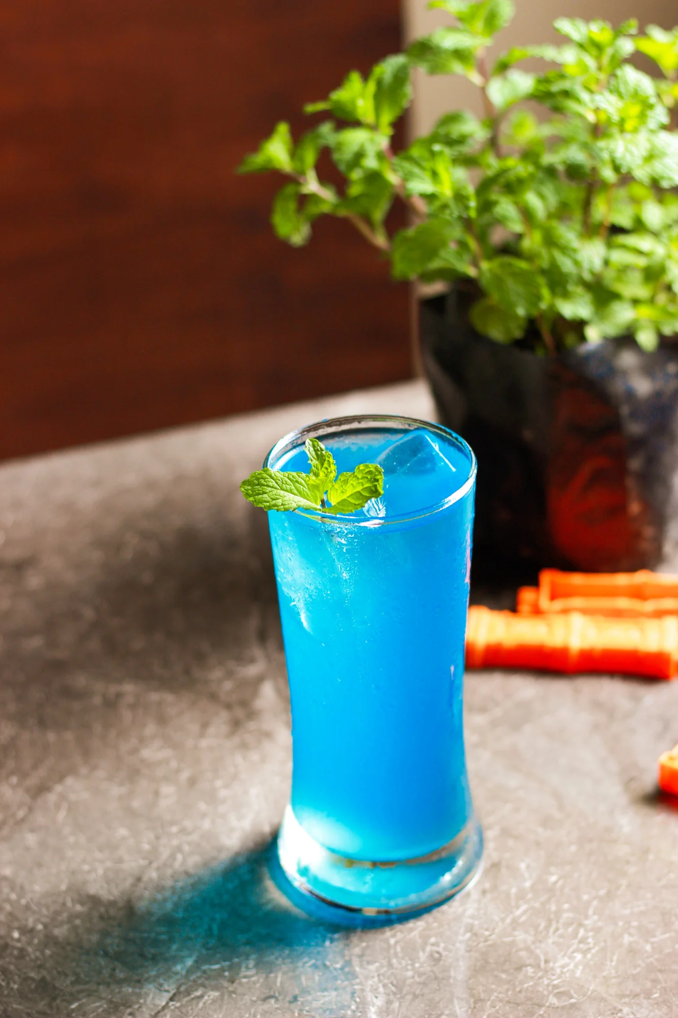 Drink Crystal Blue Raspberry Low-Calorie - Lynch - 12 x 60 g - Beverage Ingredients - Canadian Distribution - Ships Free Within Canada on Orders Above CAD $199 - Image 3