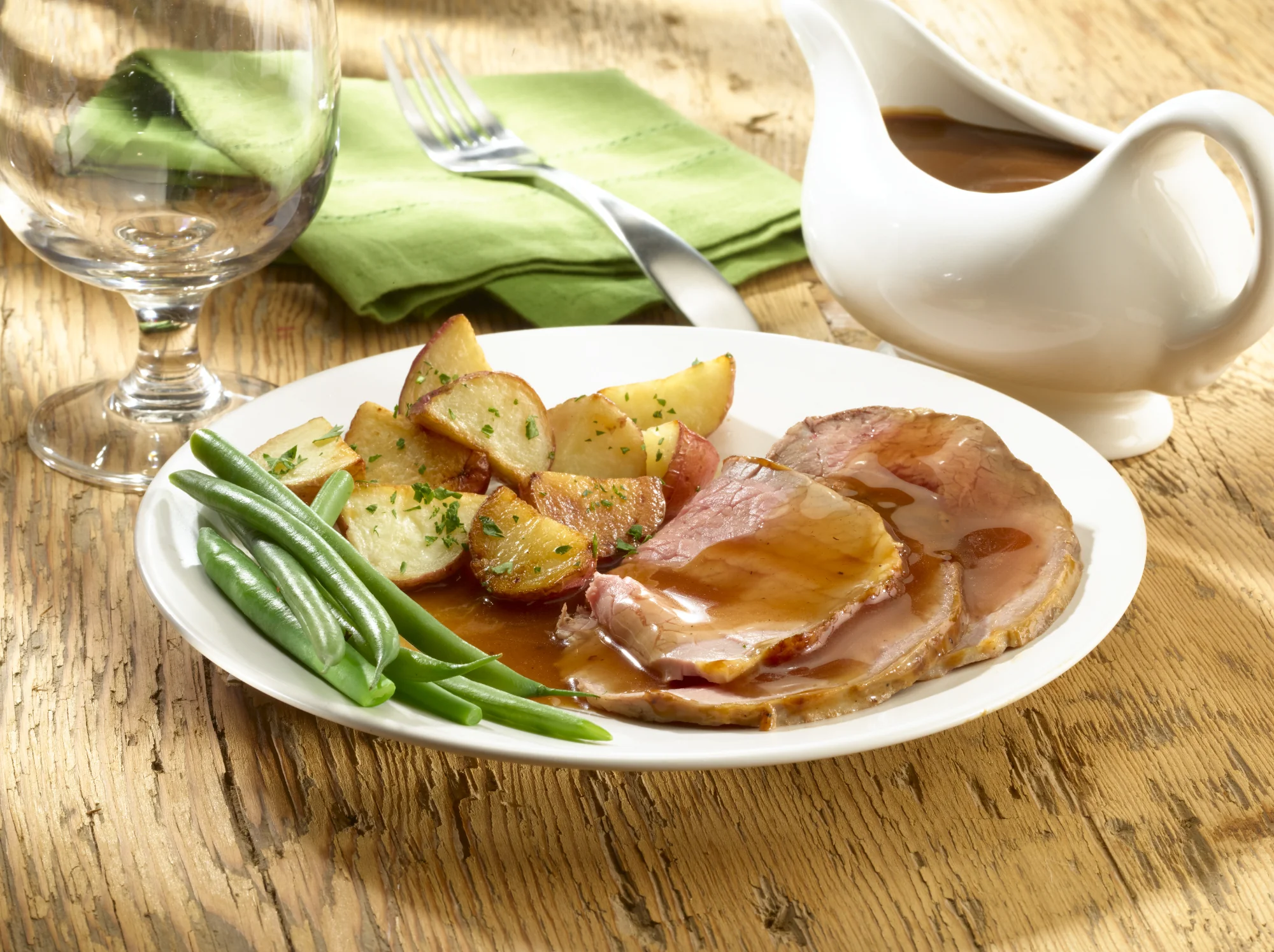 Gravy Roast Beef - 1 x 4.5 kg - Stafford - Restaurant and Foodservice Ingredients - Canadian Distribution - Ships Free Within Canada on Orders Above CAD $199 - Image 3