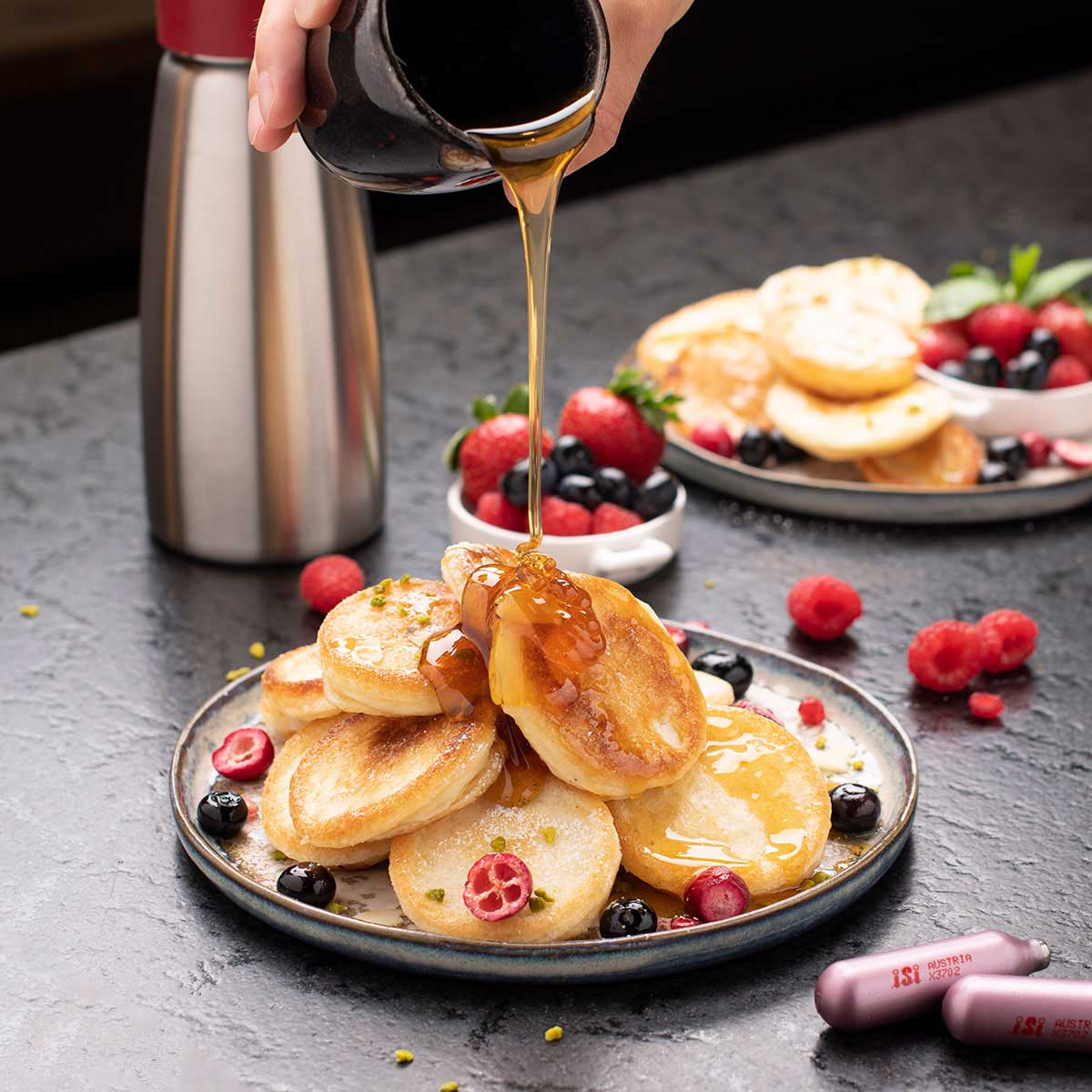 ISI Gourmet NSF Whipping Siphon, 1L - Canadian Distribution - Image 3