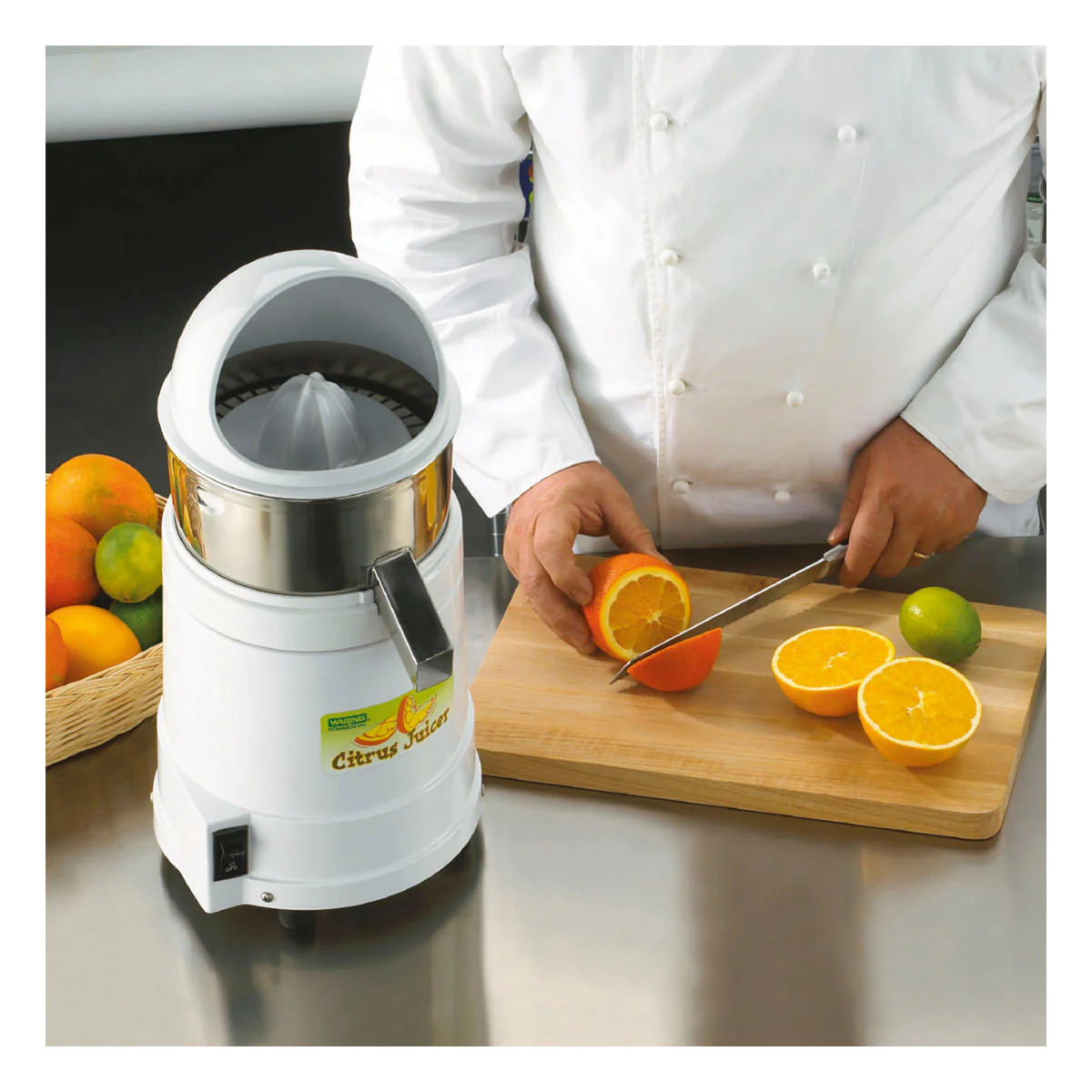 JC4000 Heavy-Duty Citrus Juicer with Dome by Waring Commercial - Image 2