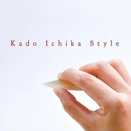 KADO ICHIKA Plastic Wagashi Scissors 樹脂製製菓鋏 - Canadian Distribution - Ships Free Within Canada on Orders Above CAD $199 - Image 3