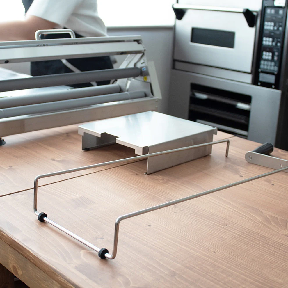KNEADER RS301 — Large Folding Manual Dough Sheeter - Canadian Distribution - Ships Free Within Canada on Orders Above CAD $199 - Image 5