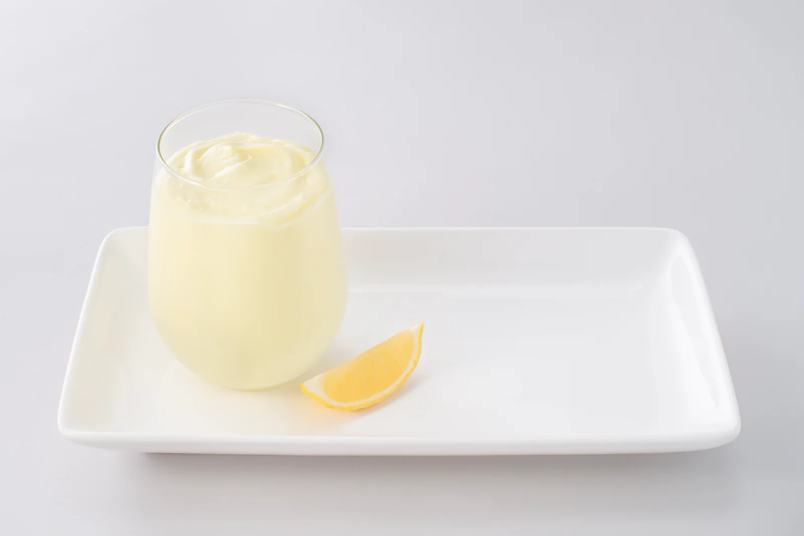 Lemon Chiffon Dessert Mousse - 4 x 667 Grams - Oetker - Baking Mixes and Ingredients - Canadian Distribution - Ships Free Within Canada on Orders Above CAD $199 - Image 2
