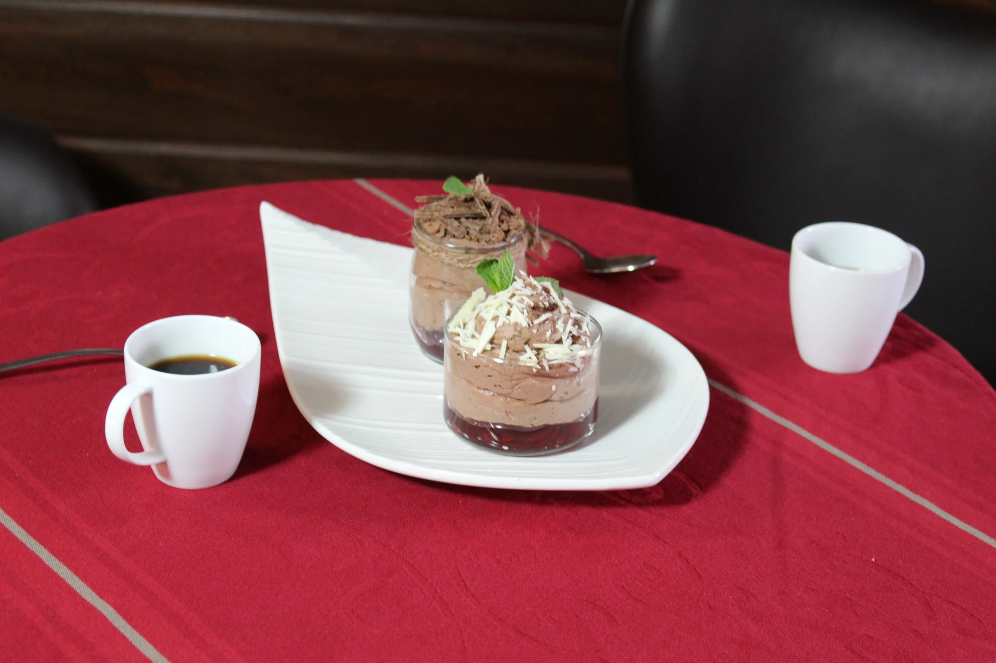 Mix Mousse Instant - 4 x 616 g - Chocolate - Berthelet - Baking Mixes and Ingredients - Canadian Distribution - Ships Free Within Canada on Orders Above CAD $199 - Image 4
