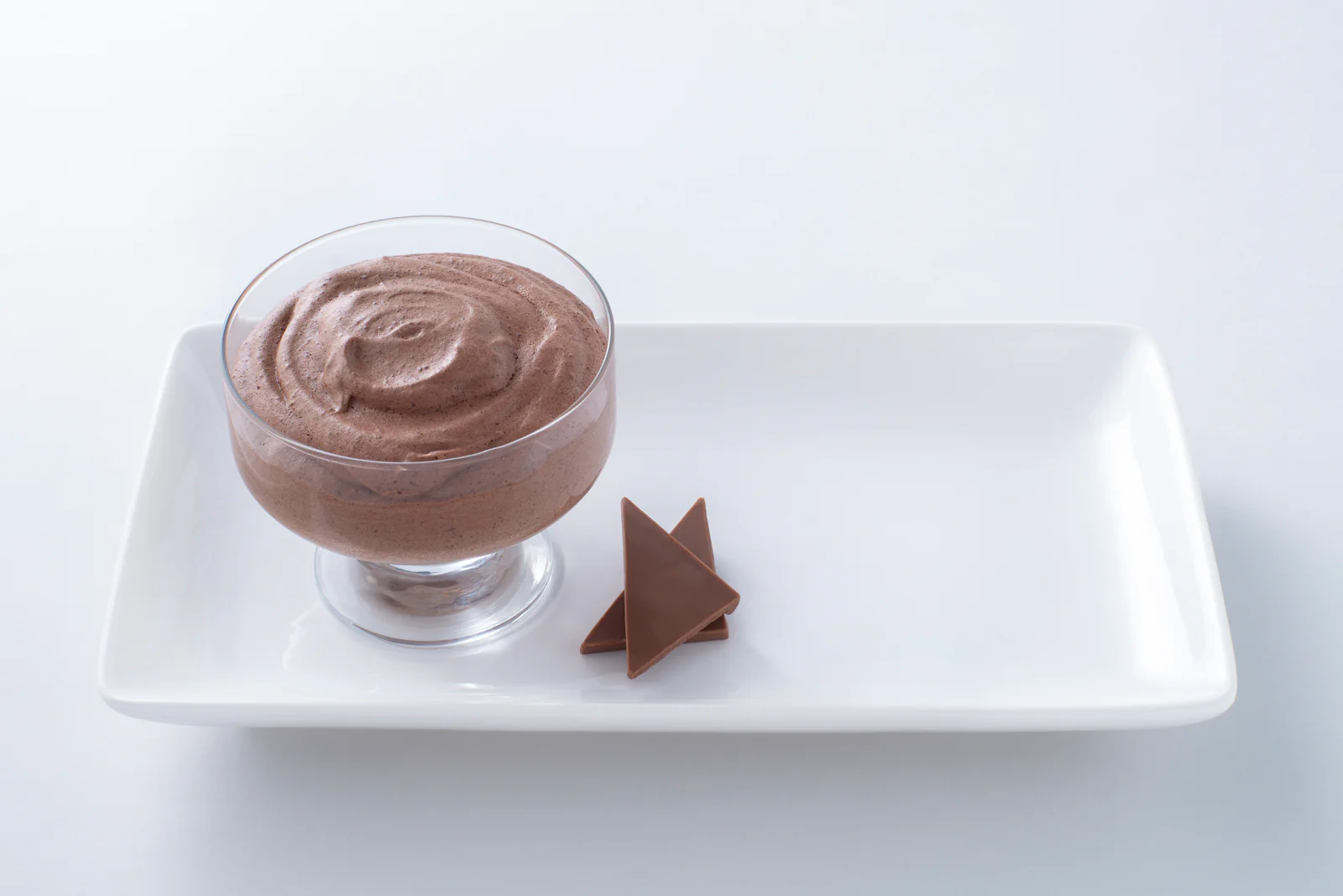 Mousse Mix Chocolate Instant - 4 x 616 g - Oetker - Baking Mixes and Ingredients - Canadian Distribution - Ships Free Within Canada on Orders Above CAD $199 - Image 2