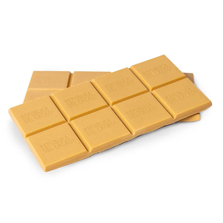REPUBLICA DEL CACAO Ecuador 33% with Roasted Corn – White Chocolate Couverture - Canadian Distribution - Ships Free Within Canada on Orders Above CAD $199 - Image 2