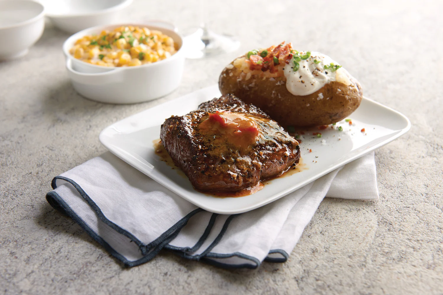 Sauce BBQ Smokey Texas Style - 2 x 3.78 L - Cattlemen's - Restaurant and Foodservice Ingredients - Canadian Distribution - Ships Free Within Canada on Orders Above CAD $199 - Image 3