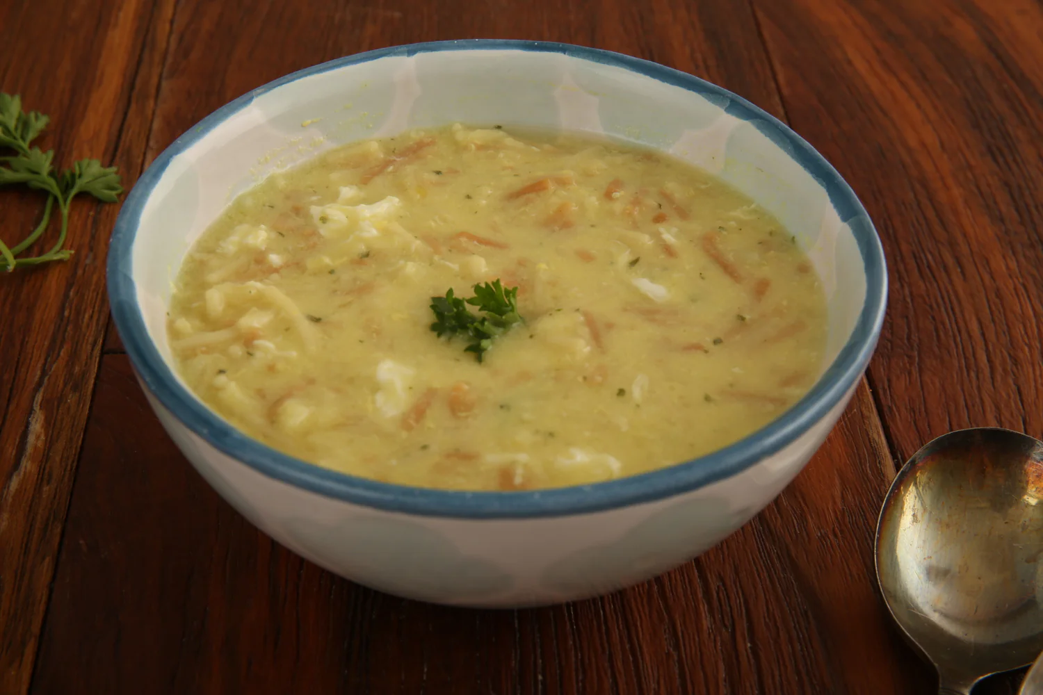Soup Chicken Noodle With A Twist - 4 x 378 g - Knorr Swiss - Restaurant and Foodservice Ingredients - Canadian Distribution - Ships Free Within Canada on Orders Above CAD $199 - Image 2