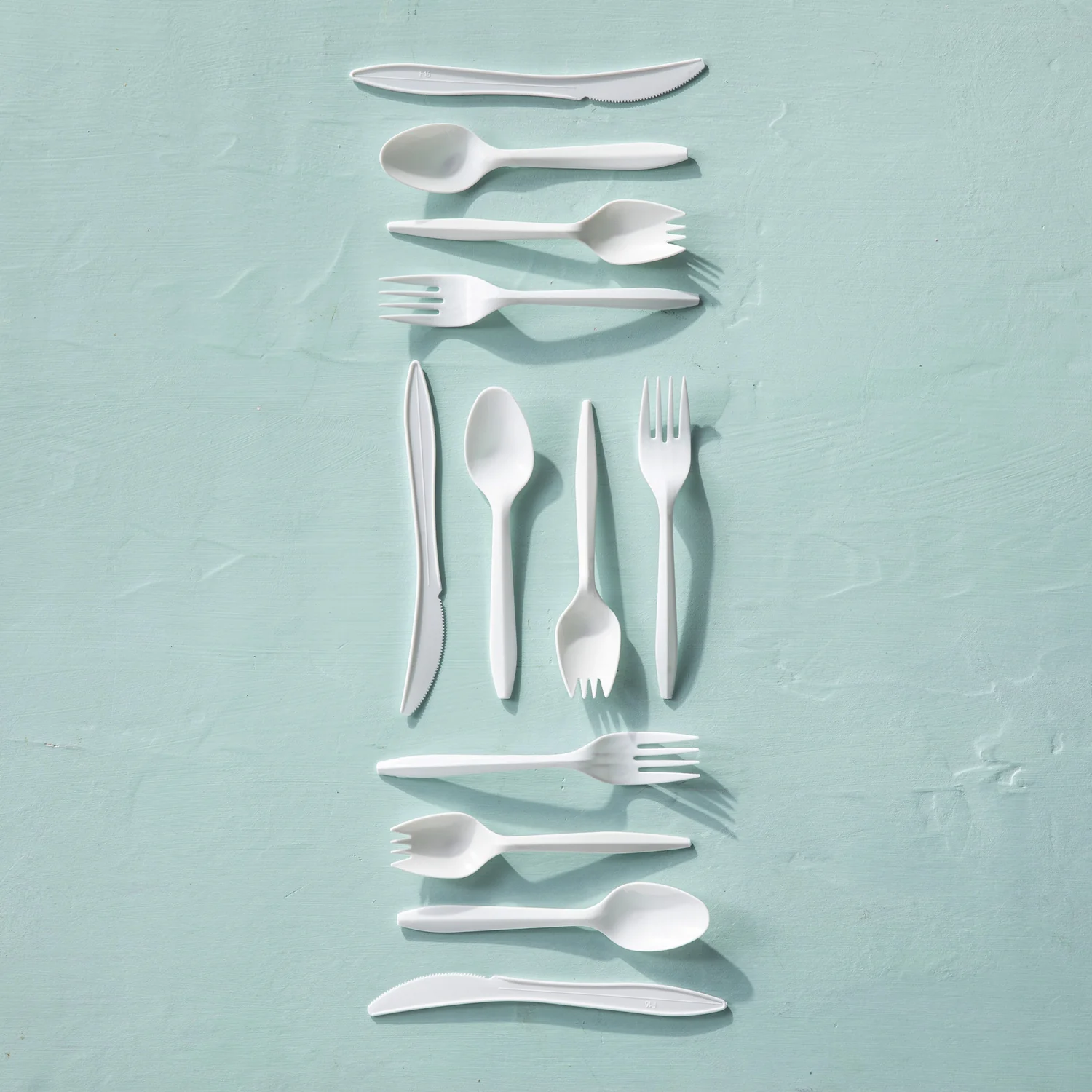 Spoon Plastic Polypropylene White Medium Weight - 1000 count - Prairie Packagi - Packaging and Accessories - Restaurant Supplies and Equipment - Canadian Distribution - Image 8
