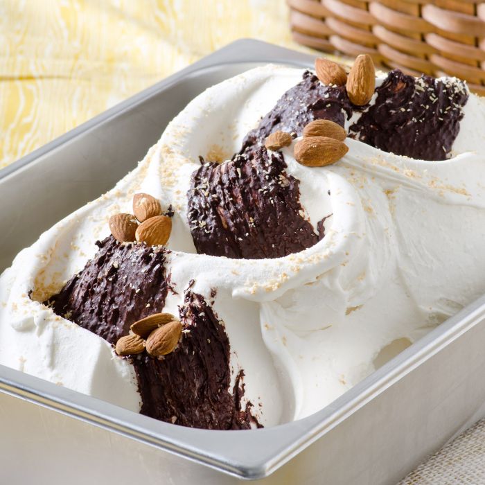 PreGel - Sweet Almond Flavor Paste (2.5kg) - Canadian Distribution - Ships Free Within Canada on Orders Above CAD $199