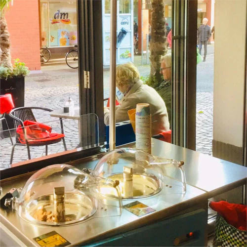 Top Churn Pro V2C - Mobile Cart Model - Make and Display Machines for Gelato, Ice Cream, & Sorbets - Top Churn Canada - Image 7