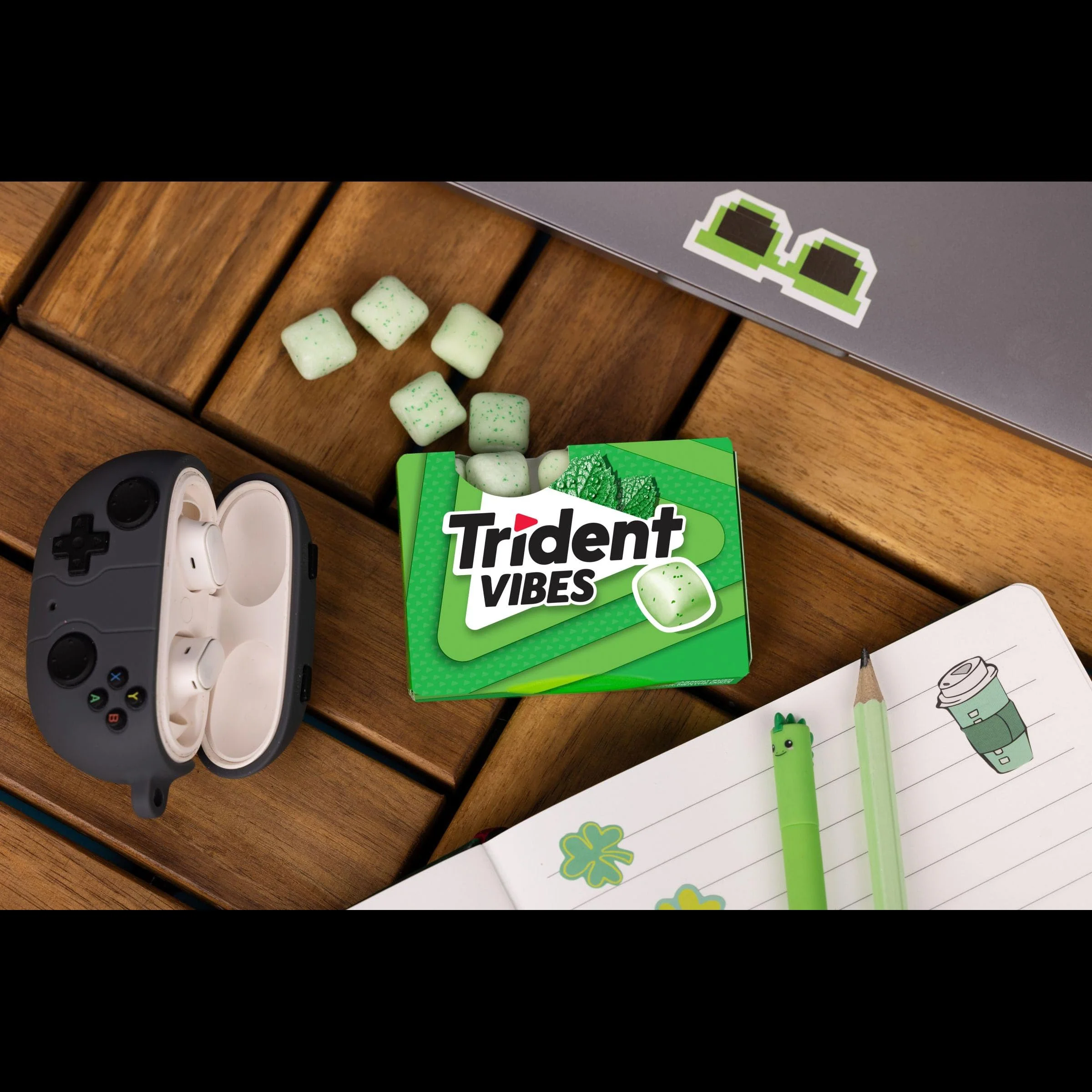 Trident Vibes Spearmint Rush Sugar-Free Gum - 9 Pack Clutch Box (126 Pieces) - Canadian Distribution - Ships Free Within Canada on Orders Above CAD $199 - Image 4
