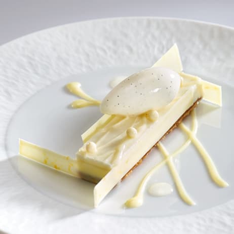VALRHONA Ivoire 35% – White Chocolate Couverture - 3kg - Canadian Distribution - Ships Free Within Canada on Orders Above CAD $199 - Image 3
