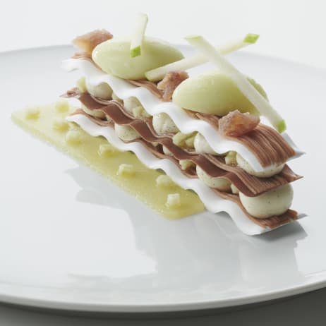 VALRHONA Opalys 33% – White Chocolate Couverture - 3kg - Canadian Distribution - Ships Free Within Canada on Orders Above CAD $199 - Image 3